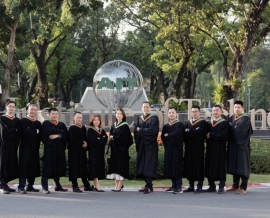 Khoảnh khắc tốt nghiệp Thạc Sĩ Quản Lý Dự Án trong Xây Dựng (MPM) tại AIT - tháng 12.2022